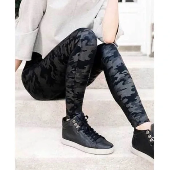 Spanx Faux Leather Camo Leggings - Picture 2 of 7